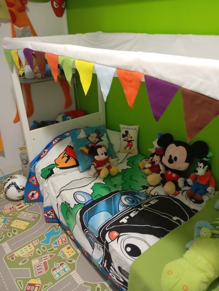 Cama de criança castelo