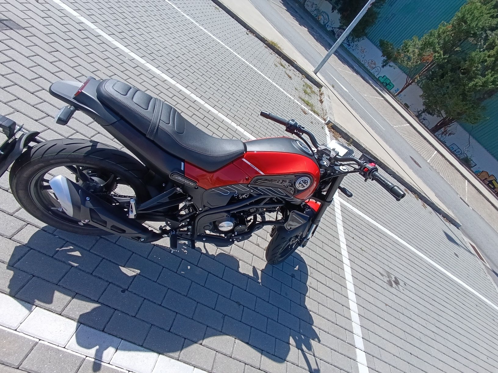 Benelli 125cc leoncino