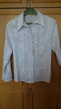 Biała bluzka z falbankami