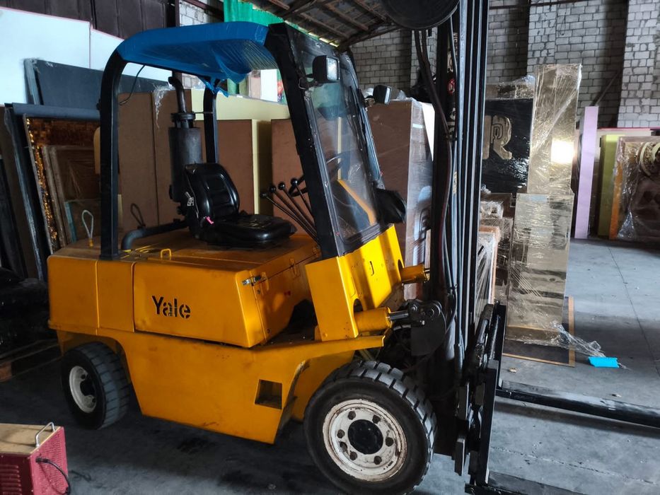 Wózek widłowy Yale