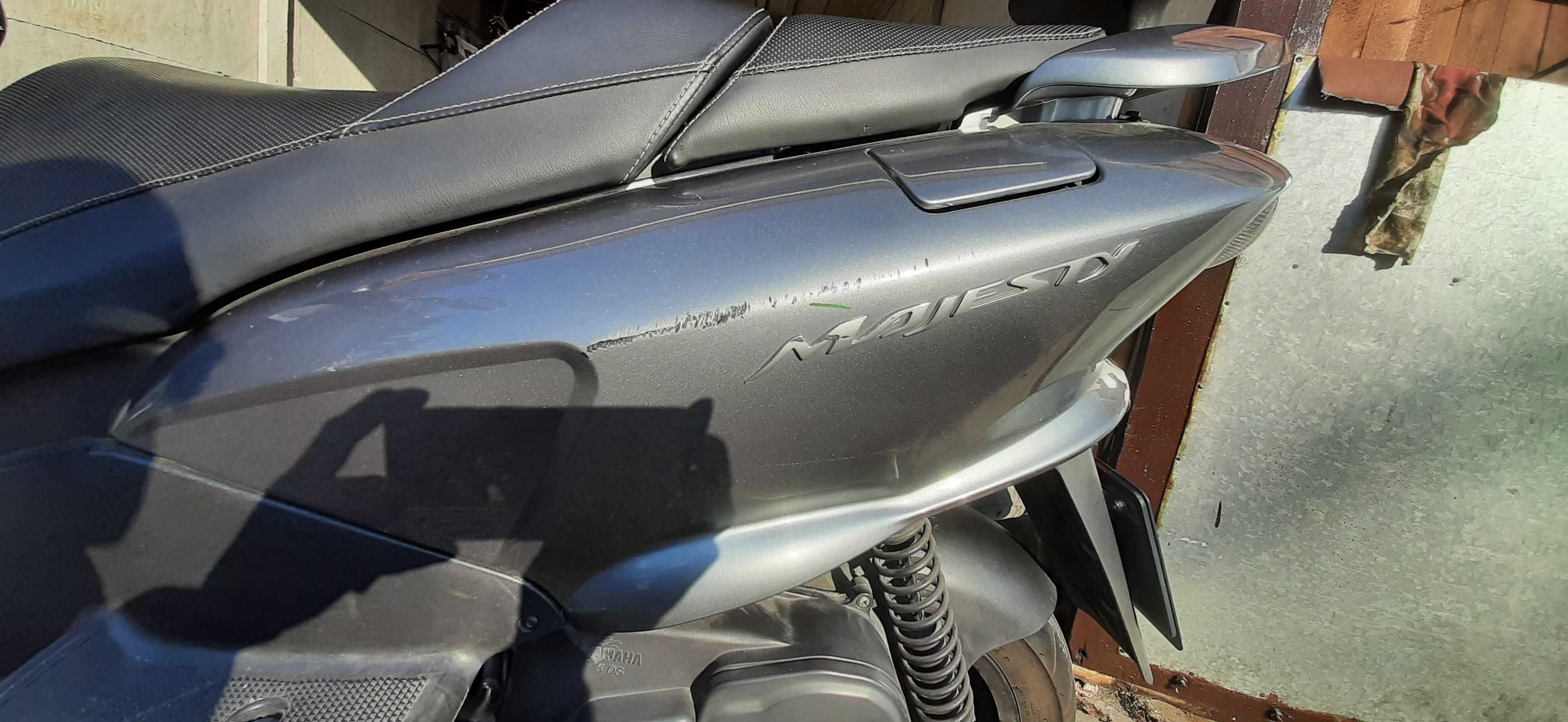 Skuter YamahaYP125R