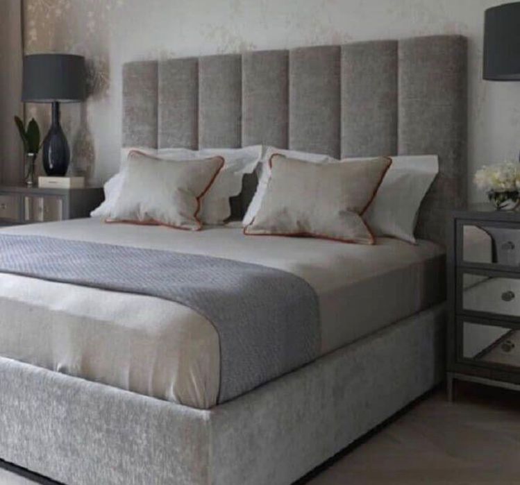 cama estofada à medida- escolha a cor e o tamanho.