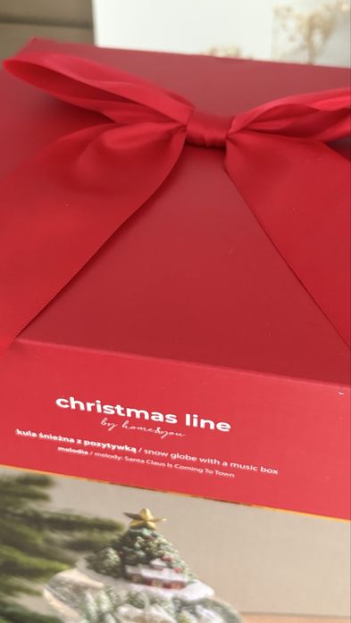 Szklana kula śnieżna z pozytywką