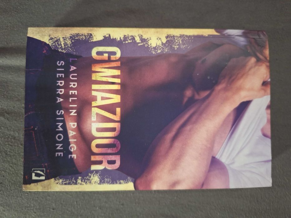 Laurelin Paige. Sierra Simone. Gwiazdor.