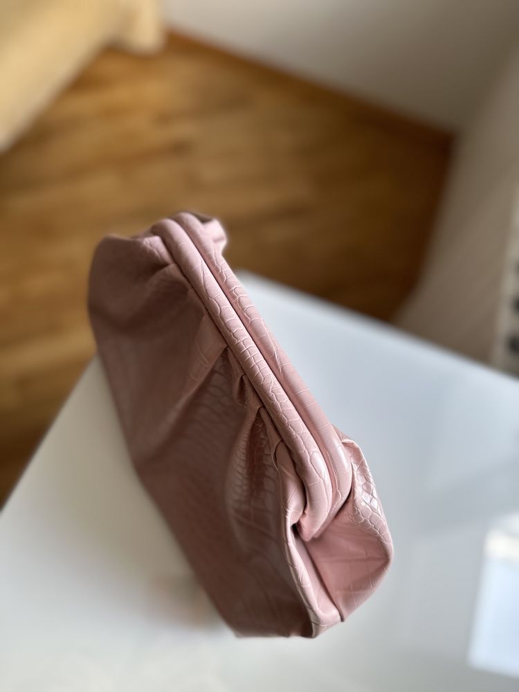 Сумка клатч asos