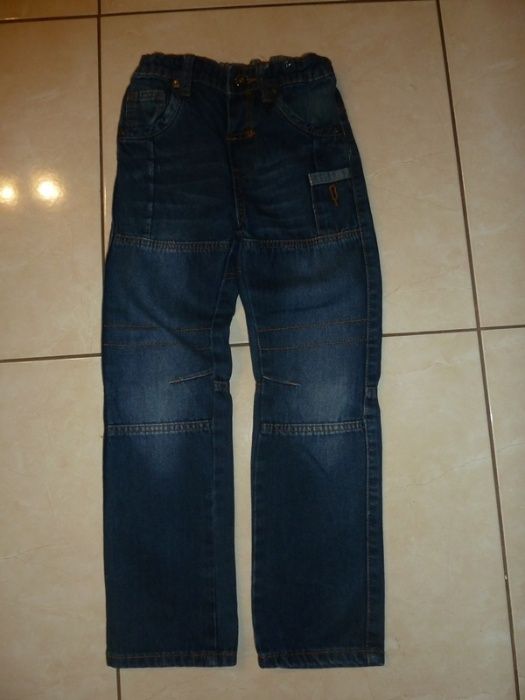 spodnie jeans jasne wstawki 116