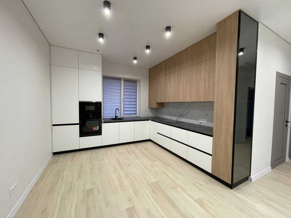 Будинок з ремонтом в Бучі на ділянці 5 сотки з Газом