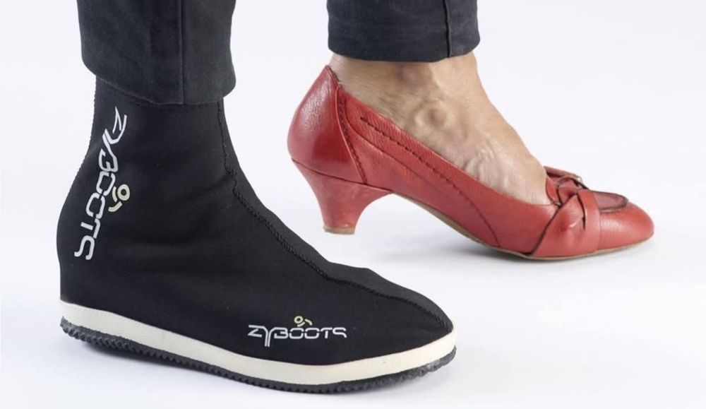 NOWE wodoodporne ochraniacze nakładki na buty o dł. do 26cm / 38