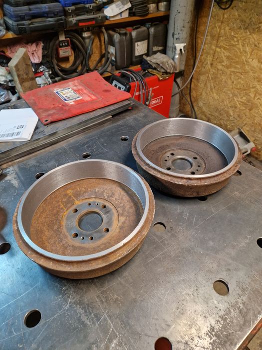 Usługi Tokarskie Frezowanie Spawanie KMETAL