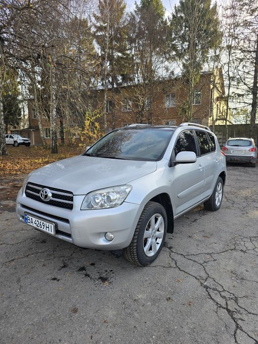 Продам Toyota Rav4 4x4. 6750$