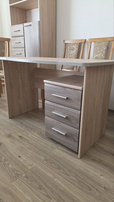 Стіл з тумбою для дитячої чи без Відео по запиту