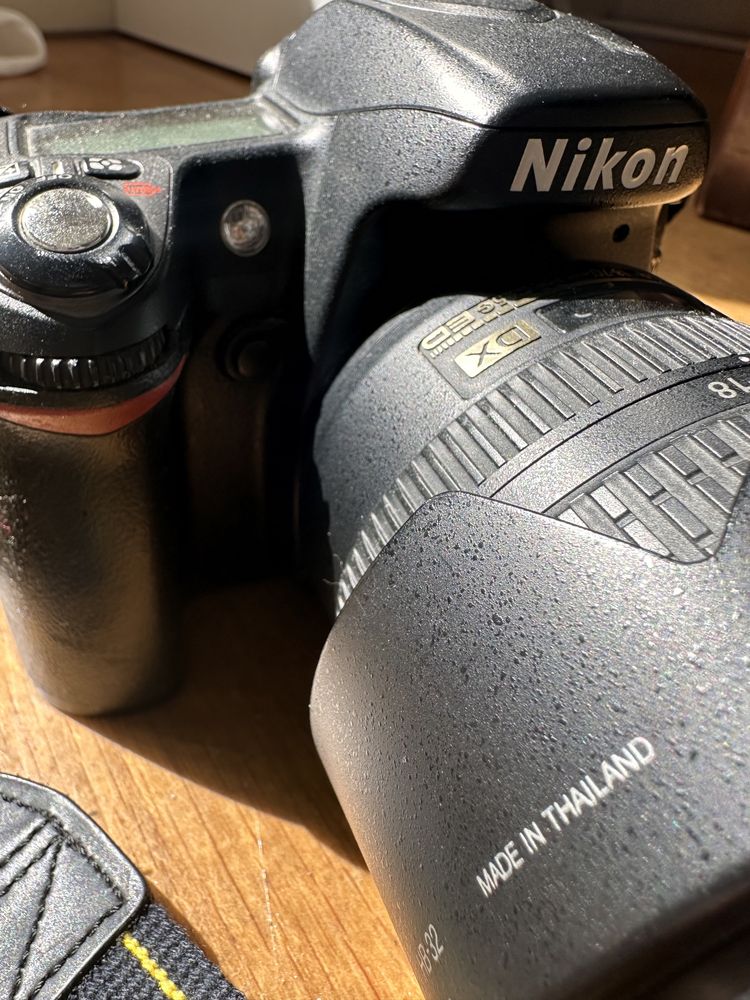 Máquina fotográfica Nikon