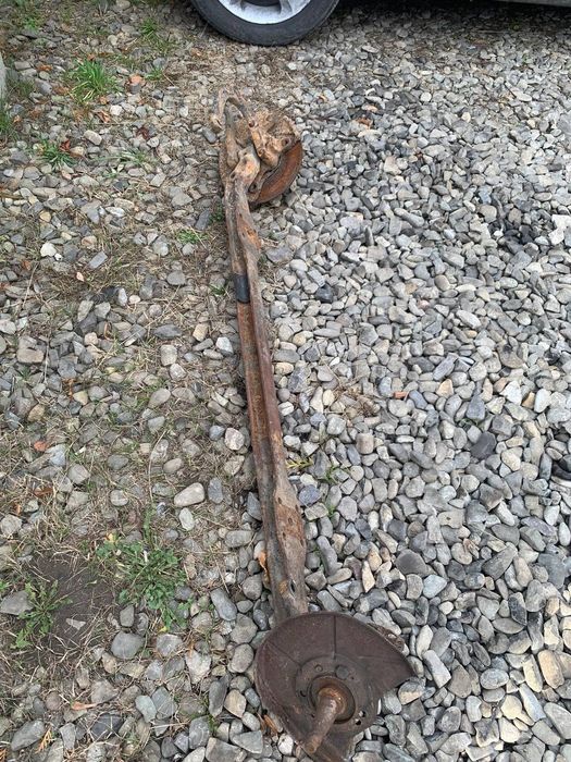 Задній міст мерседес T1 бус 208 407 балка передня