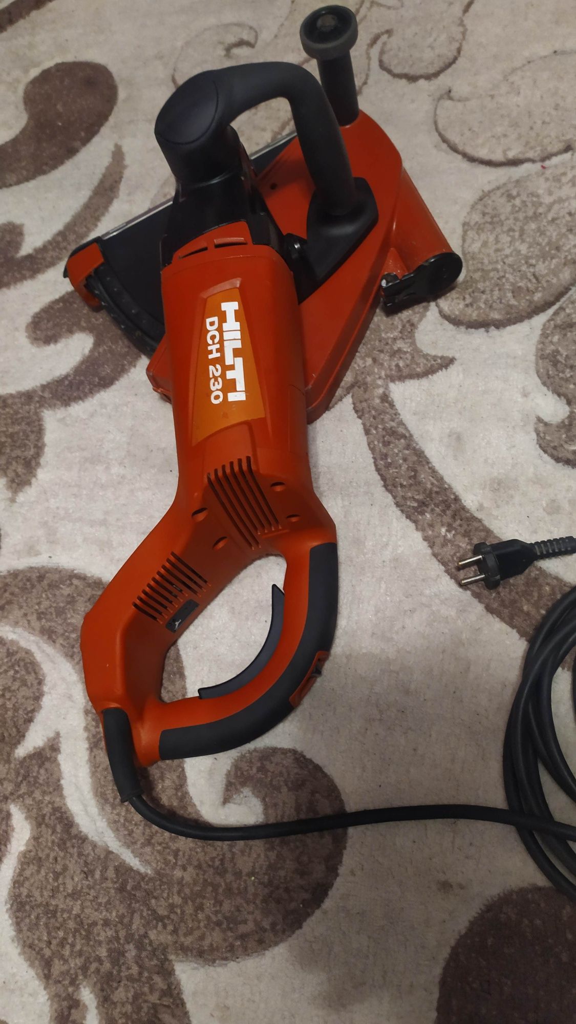 Hilti dch 230 єлектроріз різак хілті