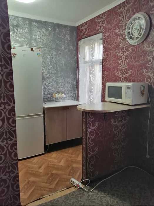 Здам однокімнатну квартиру-студию на Лісовому масиві.