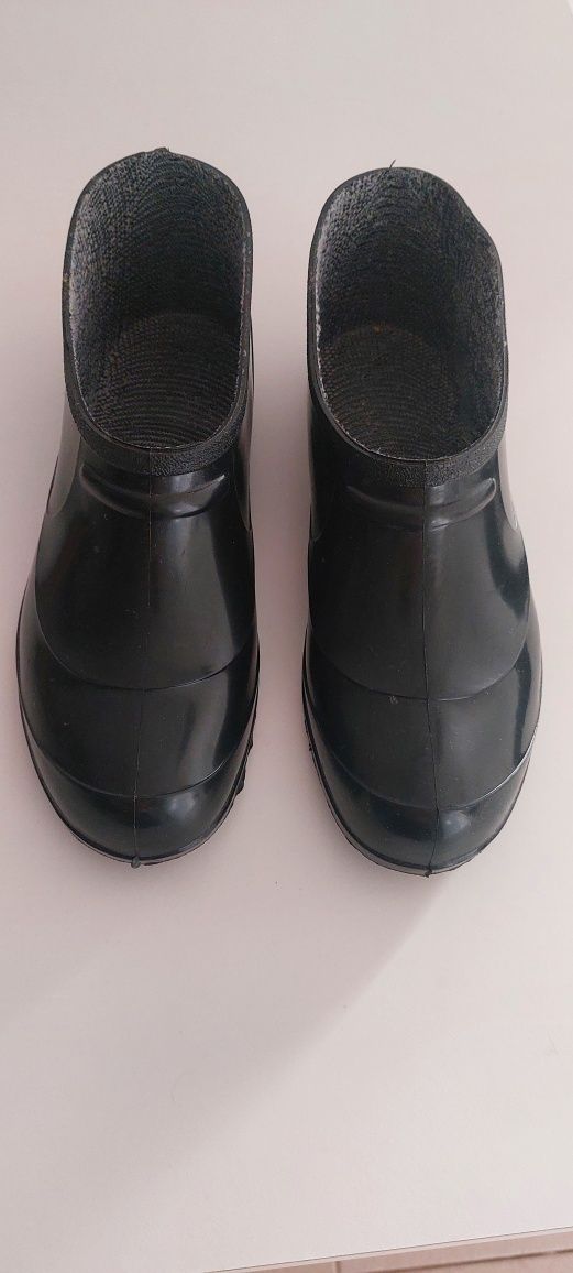 sapatos de jardim