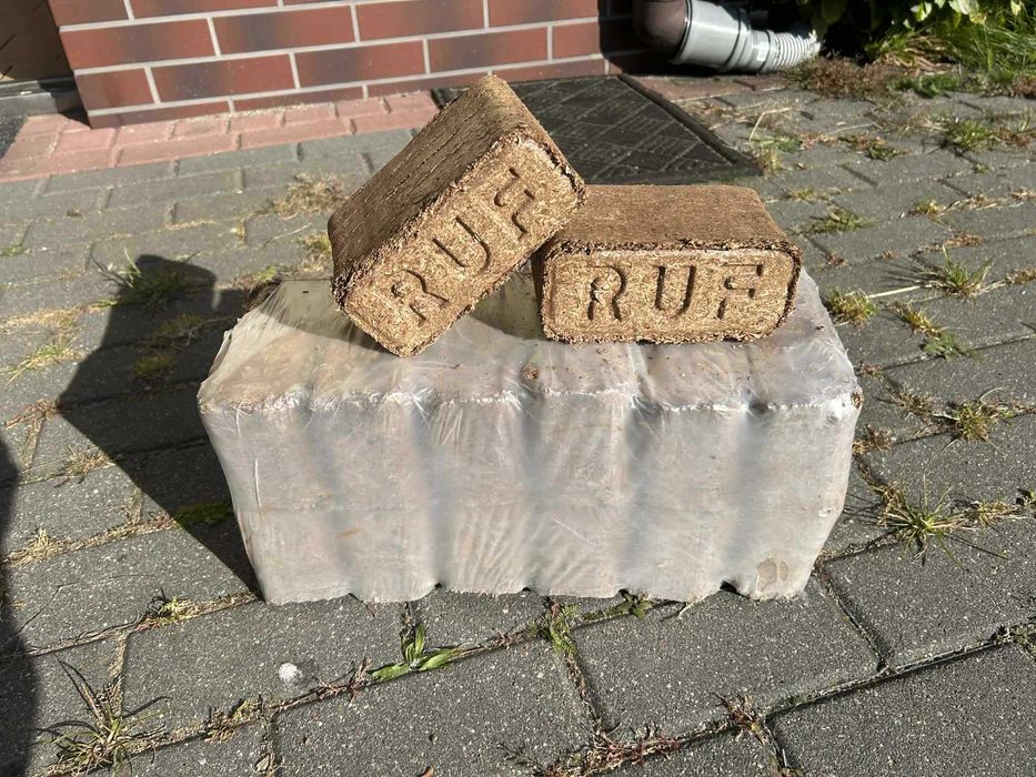 Brykiet dębowy RUF 15×6×9 cm — najwyższa jakość!