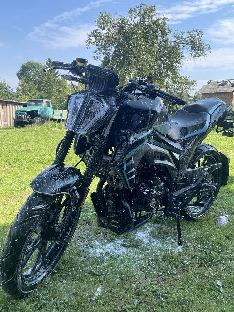 Продам мотоцикл мустанг ст 200