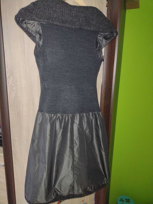 Sukienka w rozmiarze s/m