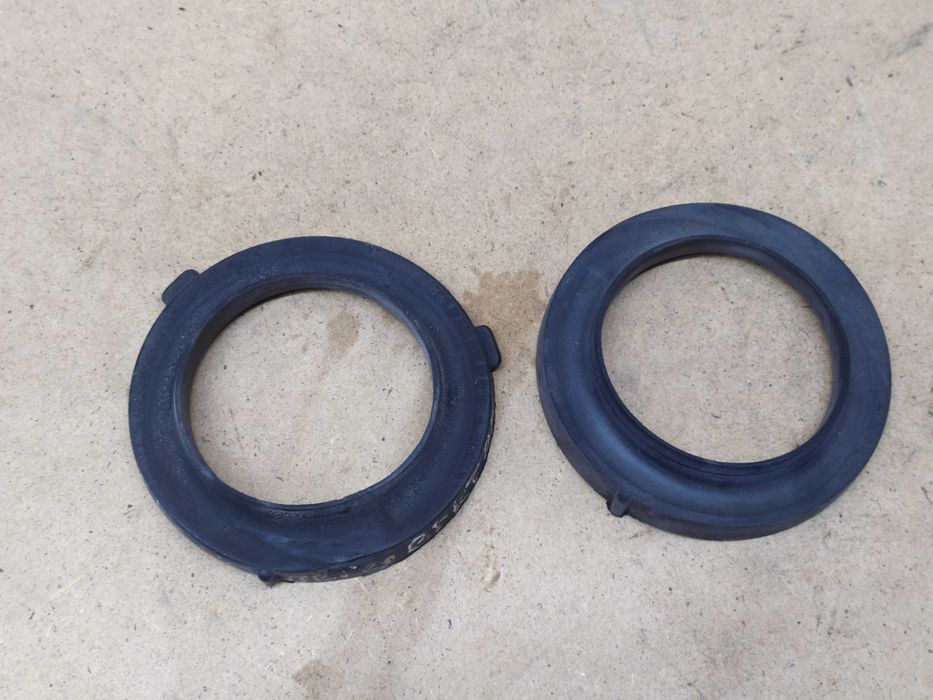 Opel Vectra А/Kadett/Astra F резинки під пружини підкладки проставка