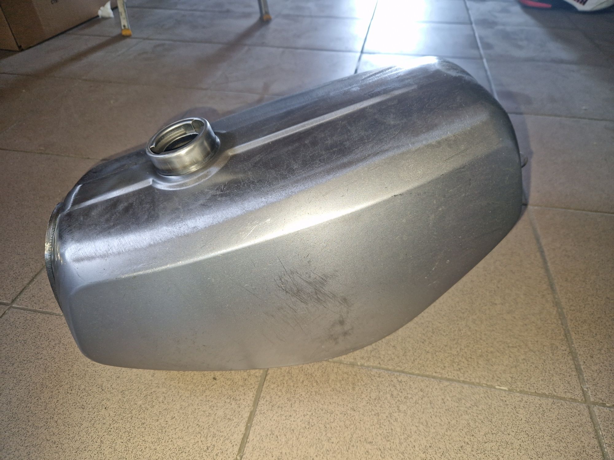 Fabrycznie nowy zbiornik paliwa bak Simson s51 pl