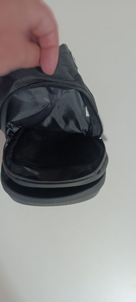 Bolsa de cintura e perna rígida