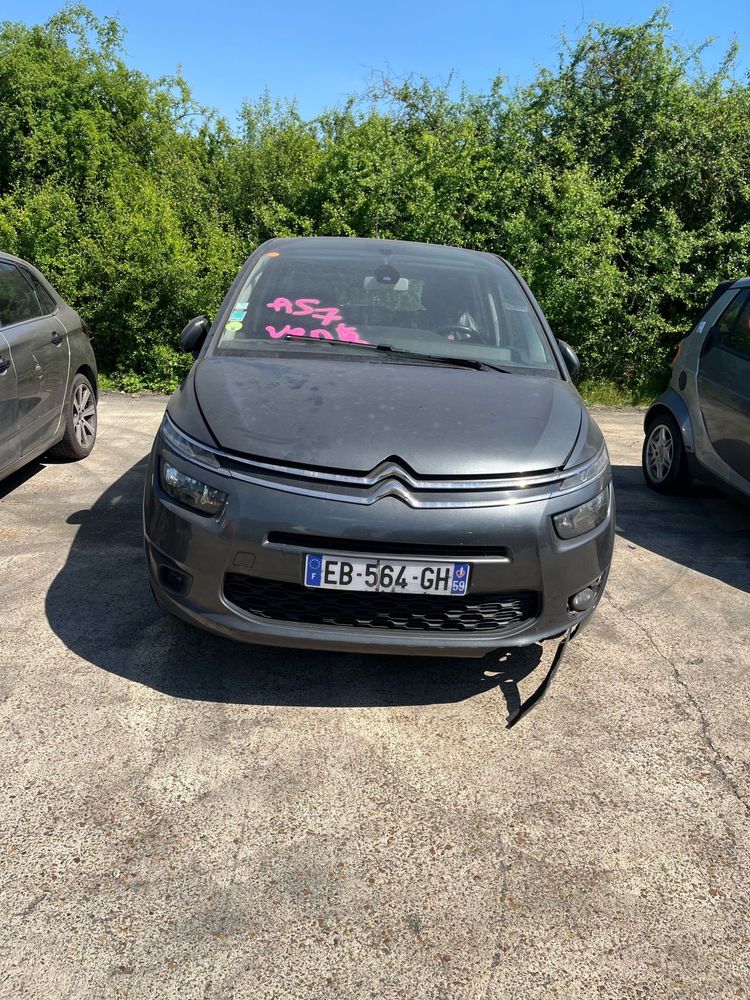 Citroen C4 grand picasso w calosci lub na czesci brak dowodu rejestrac