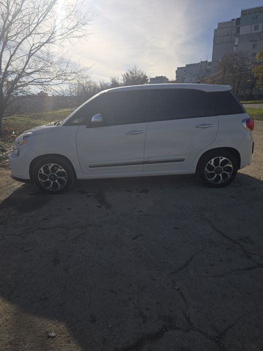 Продам авто Fiat 500L