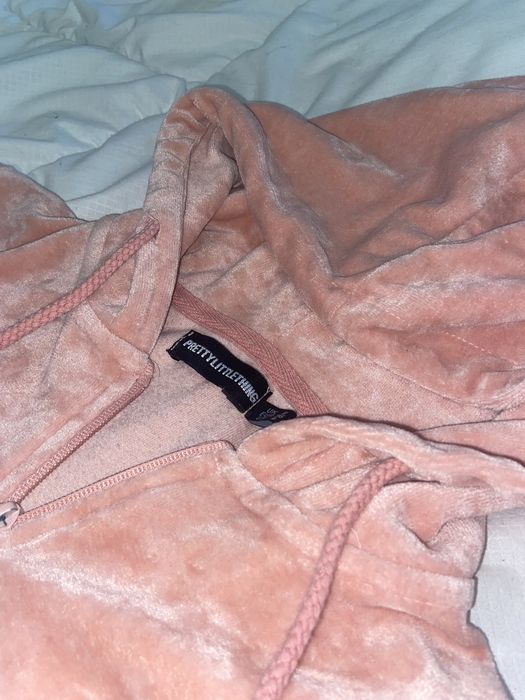 Велюрова кофта PLT