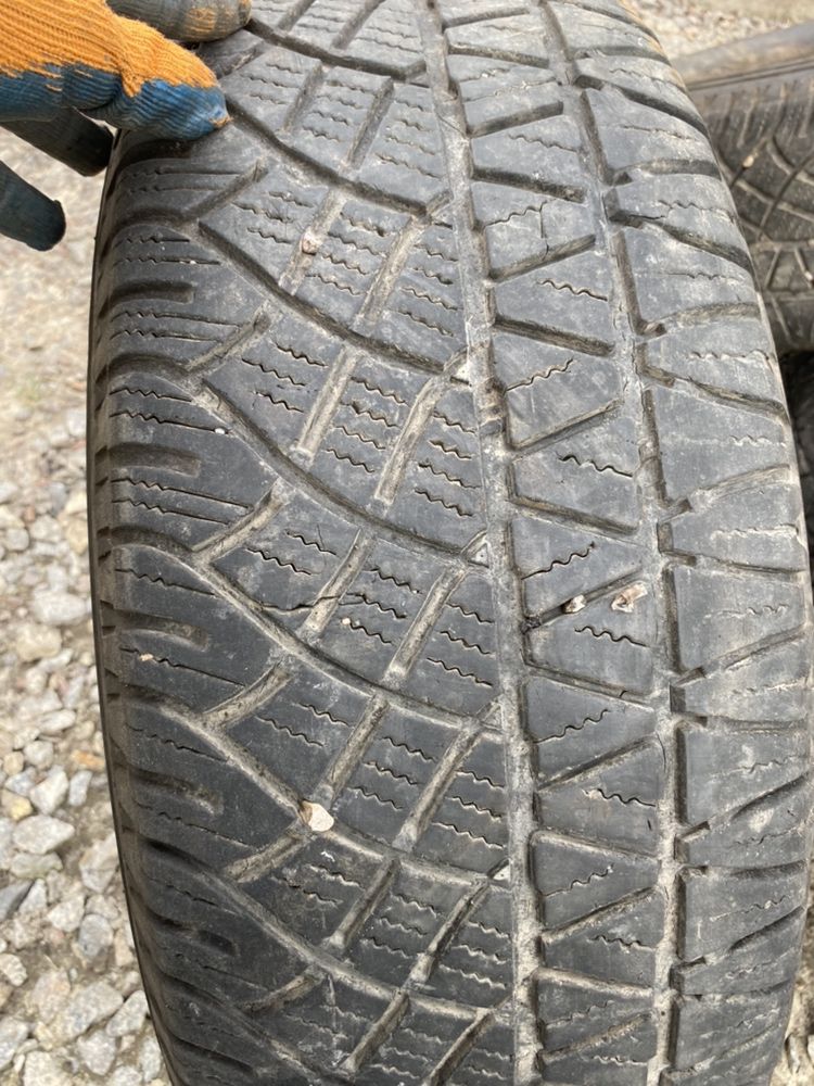 літня гума 275/65 R17 Michelin
