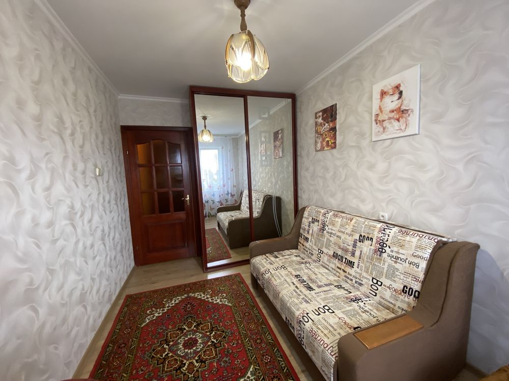 Продам 3 кімнатну квартиру центр