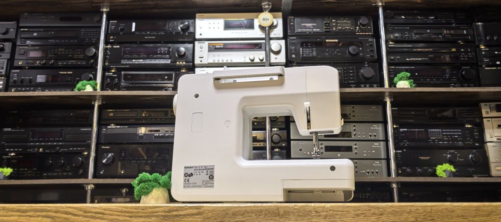 Швейна машинка SilverCrest SNM 33