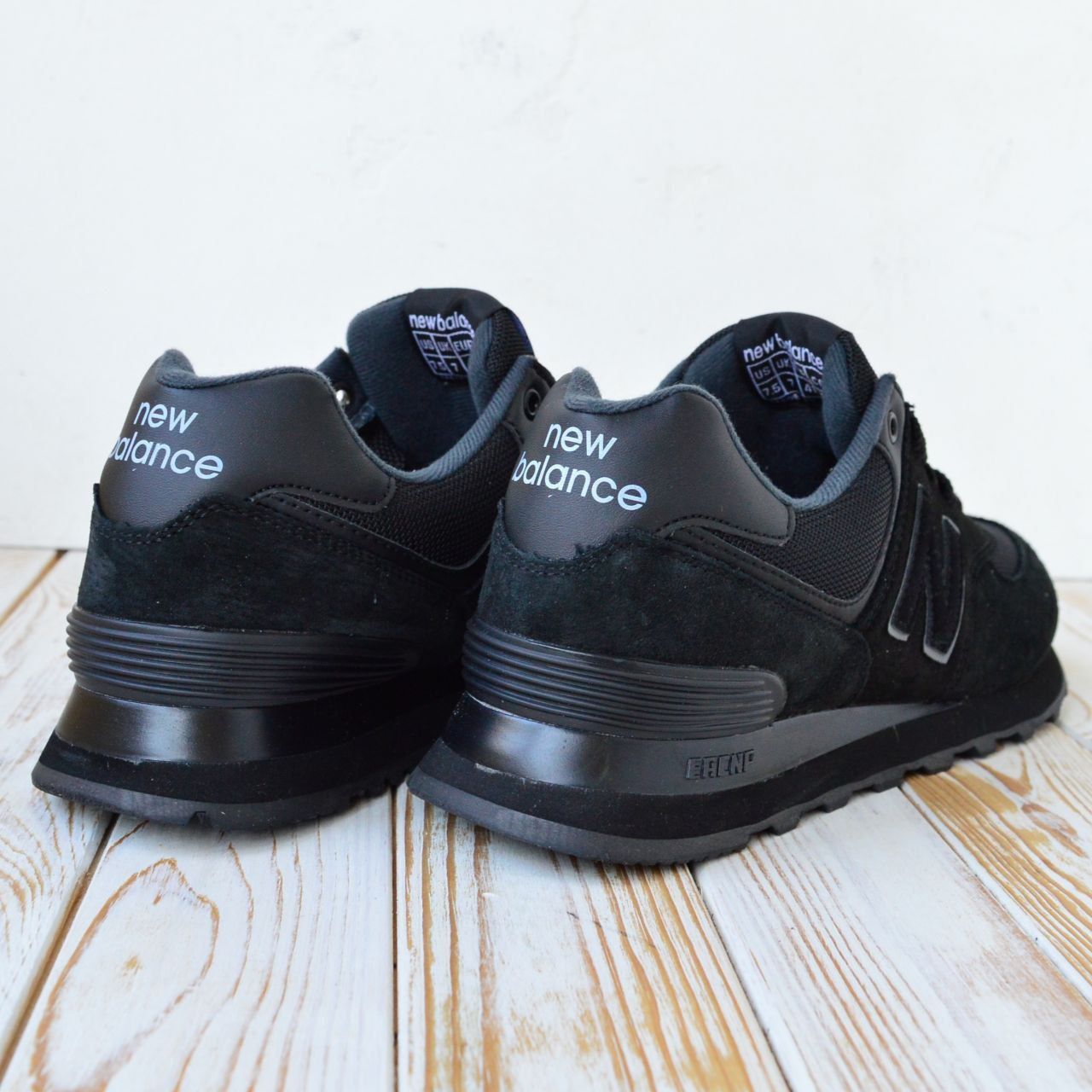 Жіночі кросівки New Balance 574 Black