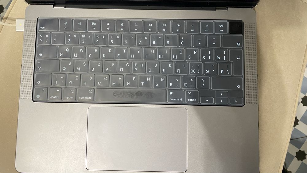 Накладка на клавиатуру Macbook pro 14, 16, Mcbook Air 13, 15