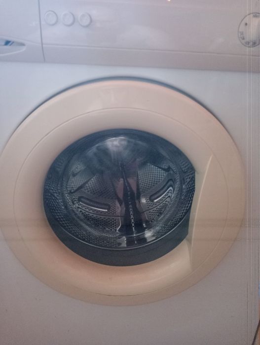 Máquina de lavar roupa Whirlpool(avaria rolamentos)