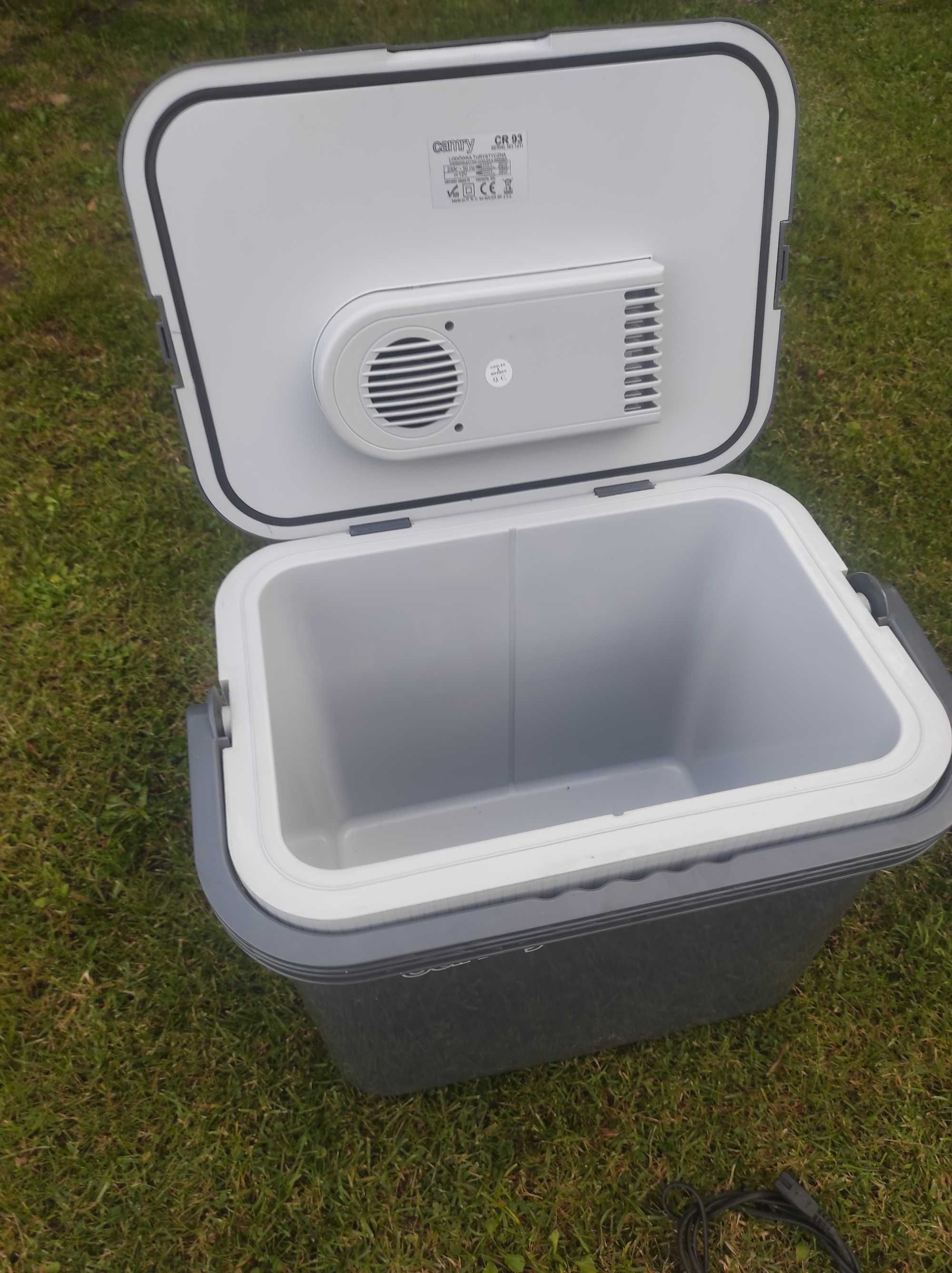 Lodówka turystyczna 12/230 V. Camry 30 Litrów . Coolbox