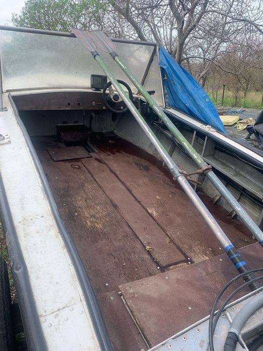 Продам прогрес 4 с мотором меркурии 115(фулл комплект)