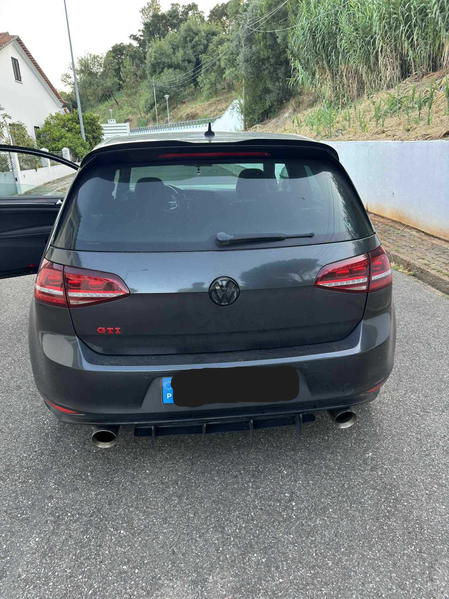 VW Golf 7 GTi DSG 2.0 Performance