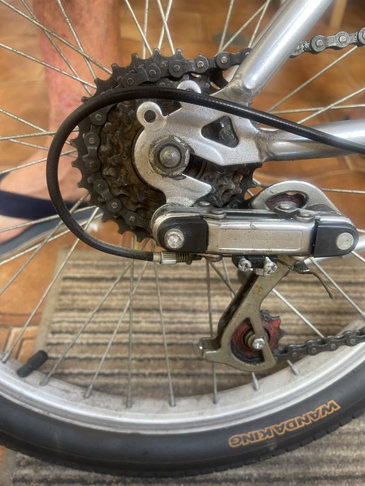 Bicicleta dobravel em bom estado