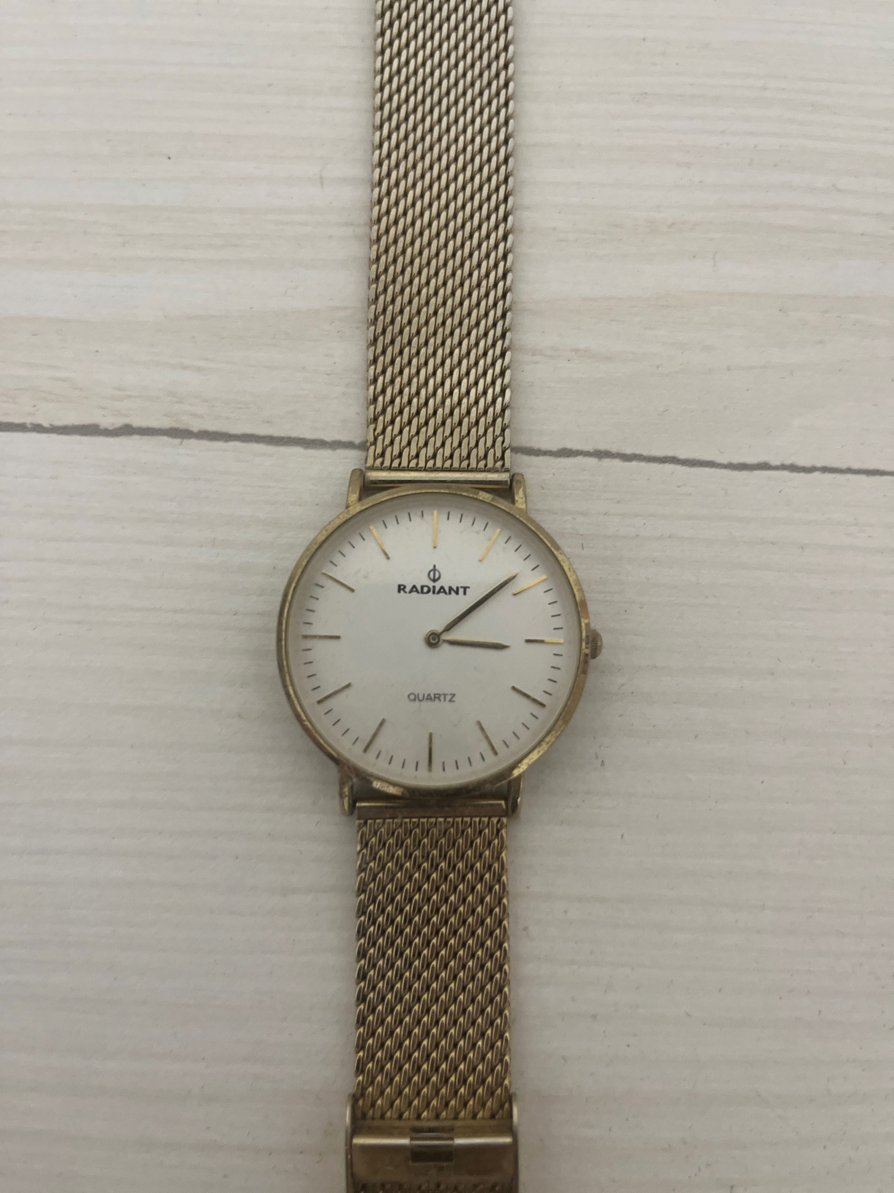 Relógio Radiant RA377602 | Feminino | Dourado | Precisa de pilha