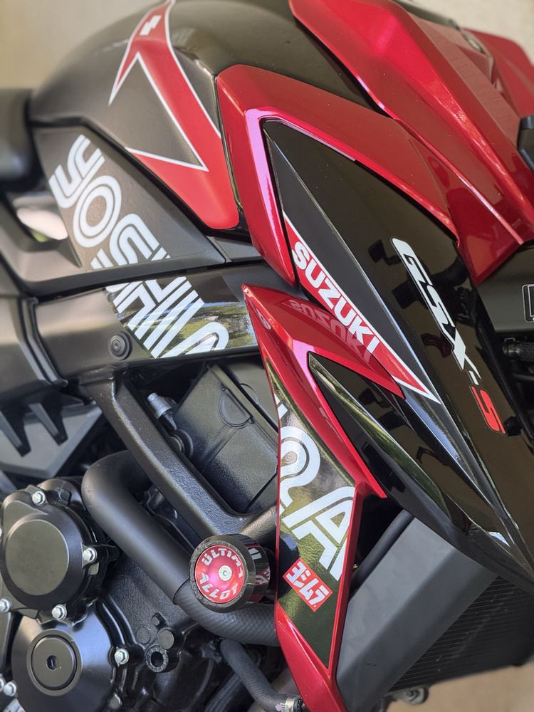 Suzuki Gsx-s750  yoshimura