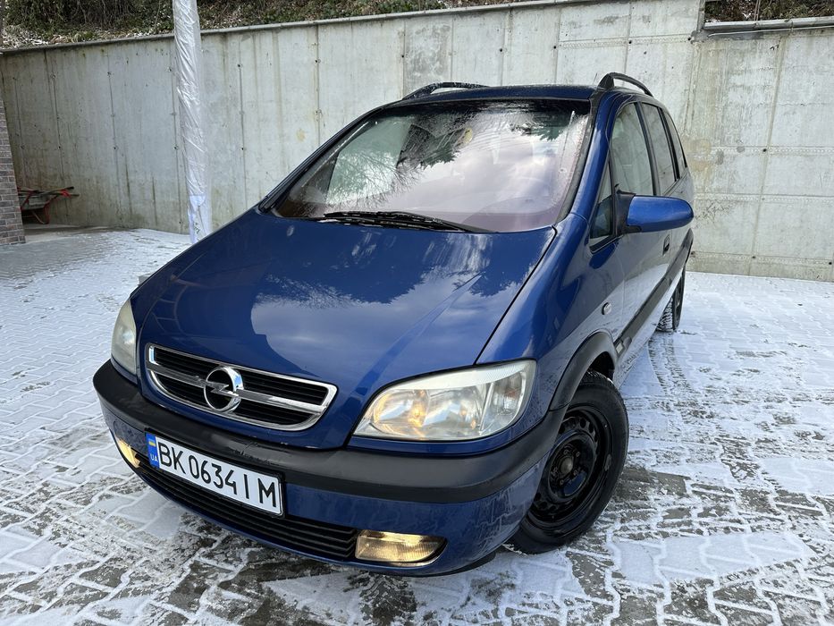 Opel Zafira 2.2 дизель 2002рік