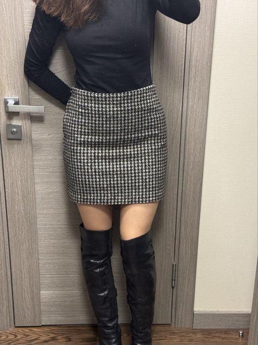 Нова жіноча спідниця міні h&m у принті «гусяча лапка», розмір S/36