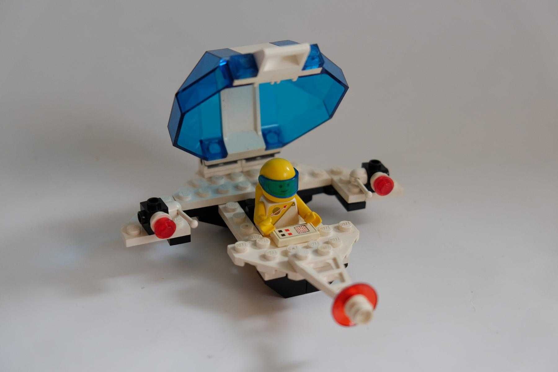 Lego Space - 6850 - Futuron - Auxiliary Patroller - statek kosmiczny