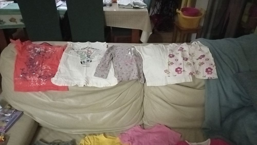 Roupa de criança 24/36 meses parte 2