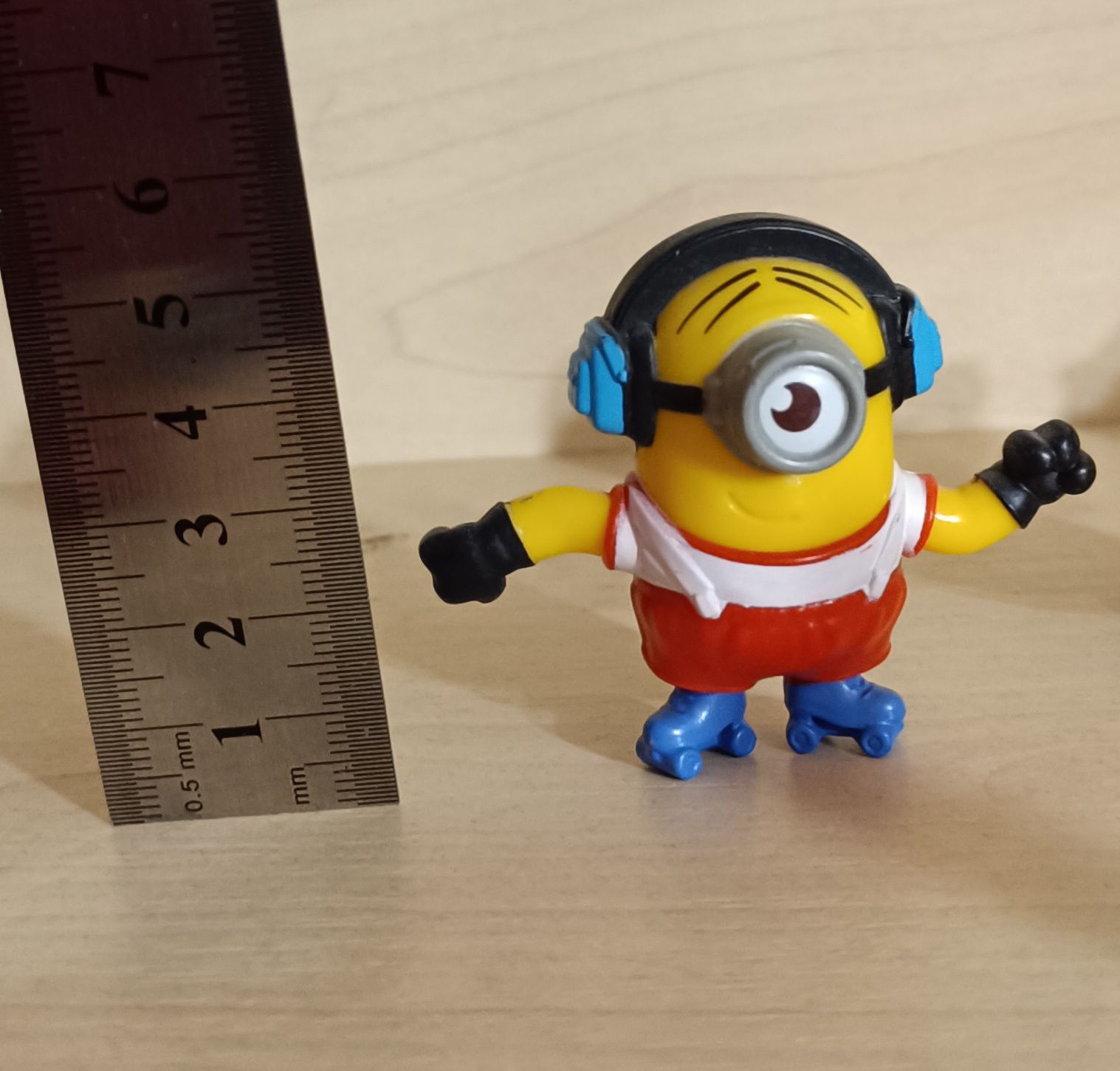 міньйони minions minion з Макдональдс
