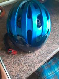 Шлем для электросамоката и велосипед