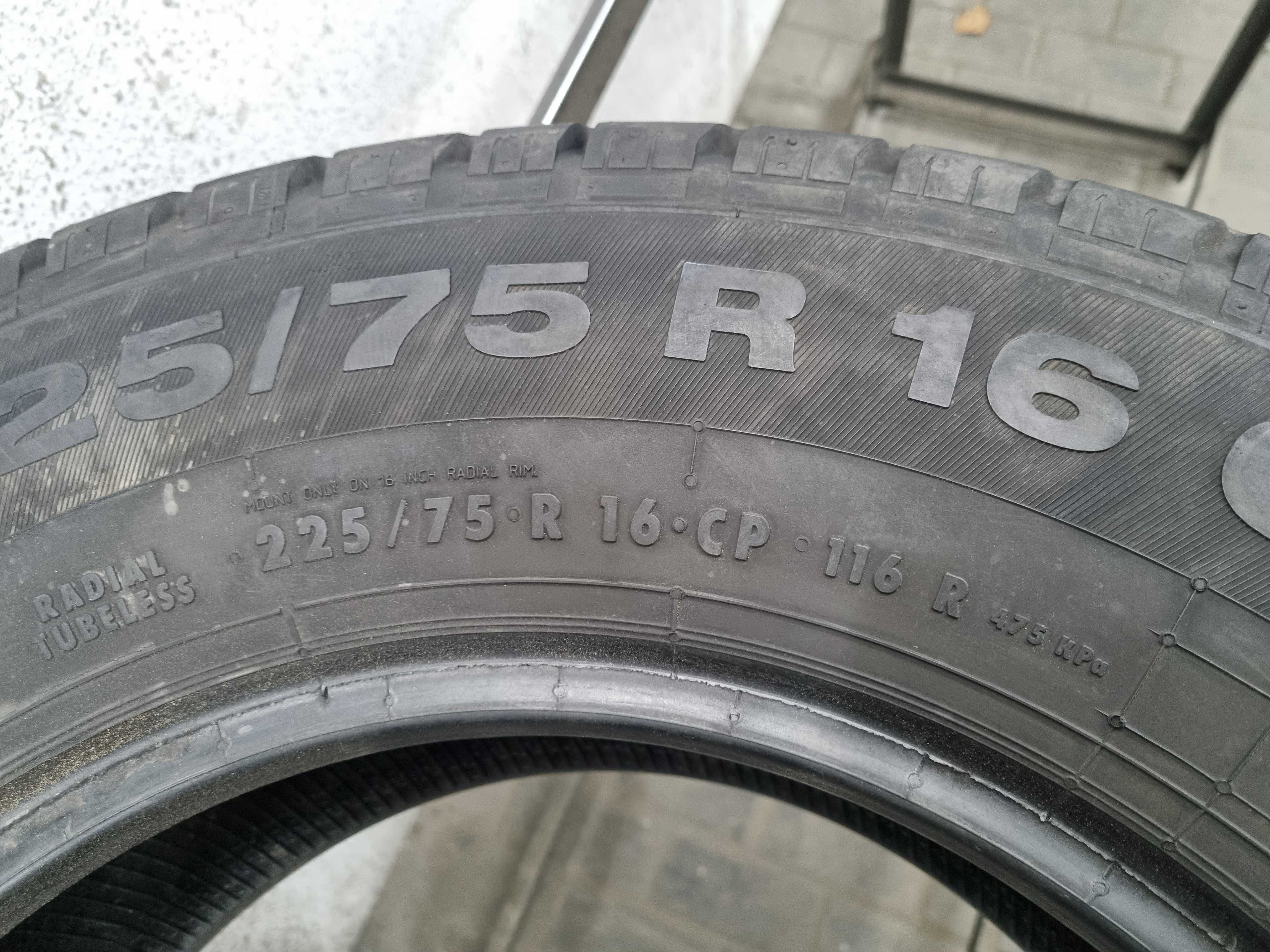 225/75/16CP 116R Continental VancoCamper D.3722
