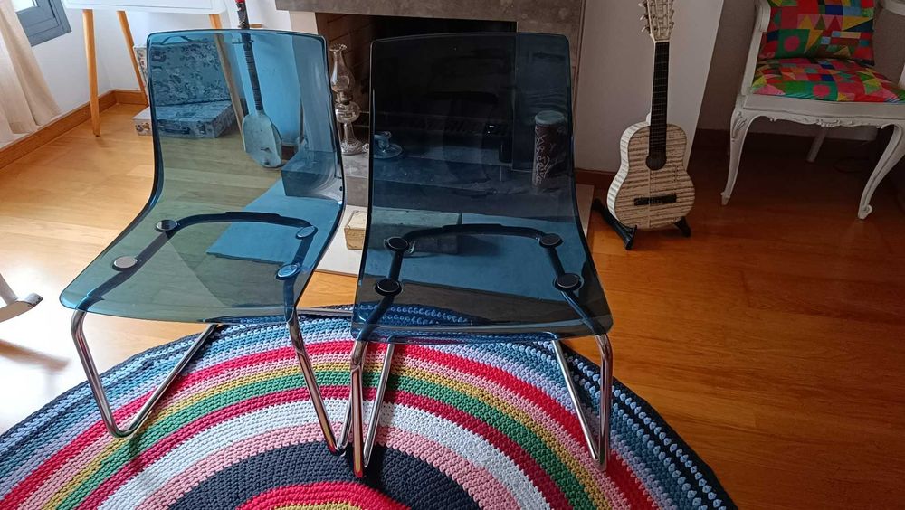 2 cadeiras almofadas