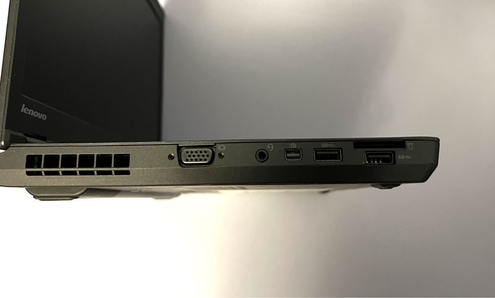 Lenovo  T440p 240 SSD RAM 8 Nvidia Ge Force 1 Gb